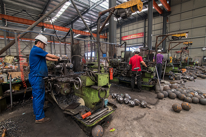 包头网架配件车间